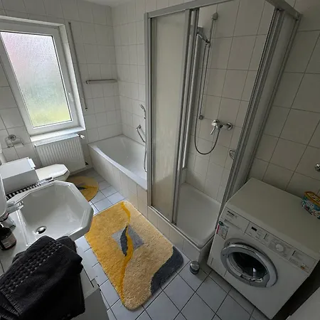 24a Unten Links 3 Lejlighed *